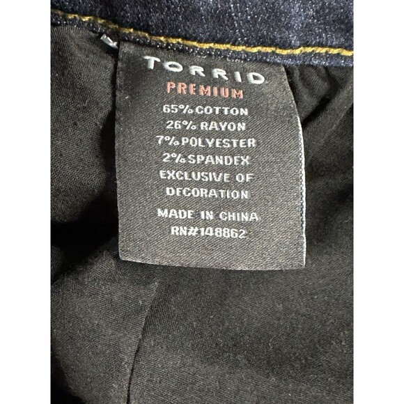 Torrid Premium Dark Wash Jegging Skinny Ankle Cropped Jeans 26R Plus Size Denim - Picture 10 of 11